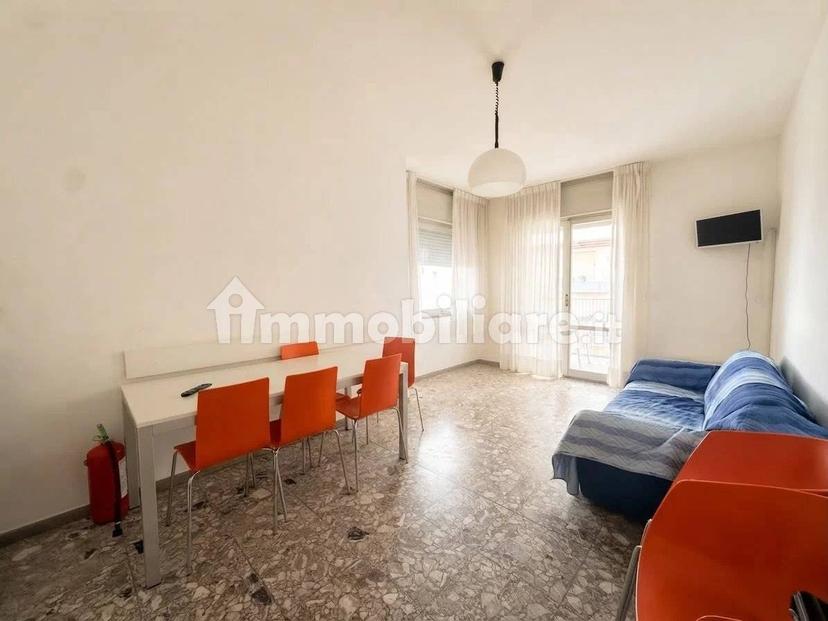 Appartamento buono stato, quinto piano, Lido Centro Ovest, Jesolo