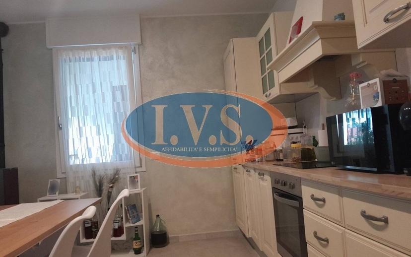 Trilocale via Immacolata 26, Centro, Grisignano di Zocco — foto 4 di 24