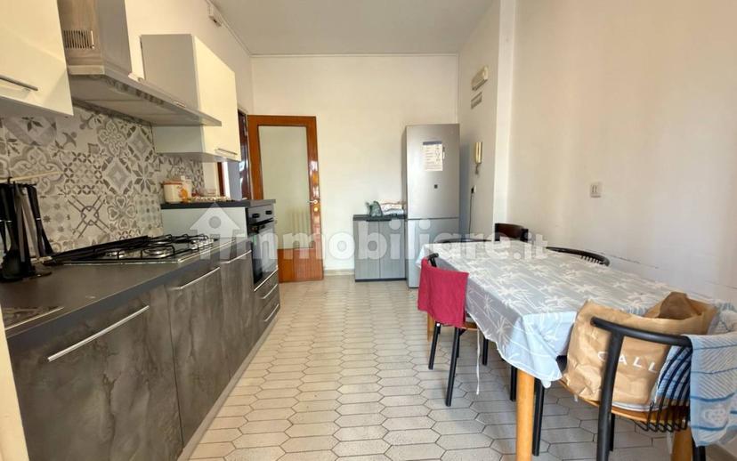 Stanza in affitto in appartamento via Etnea 734, Catania