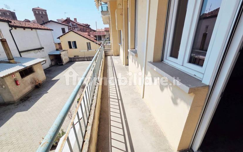 Trilocale via Oddino Barotti, Centro, Fossano — foto 9 di 37