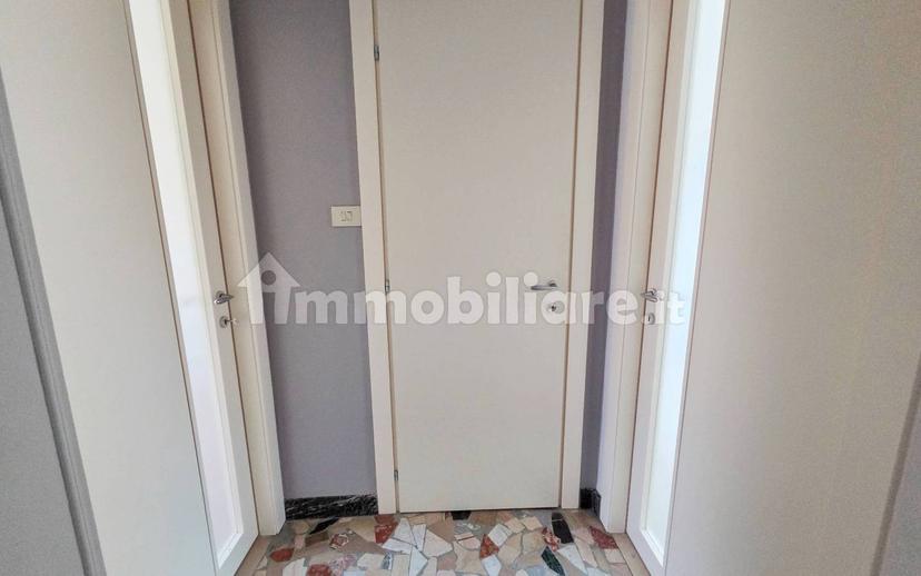 Trilocale via Oddino Barotti, Centro, Fossano — foto 35 di 37