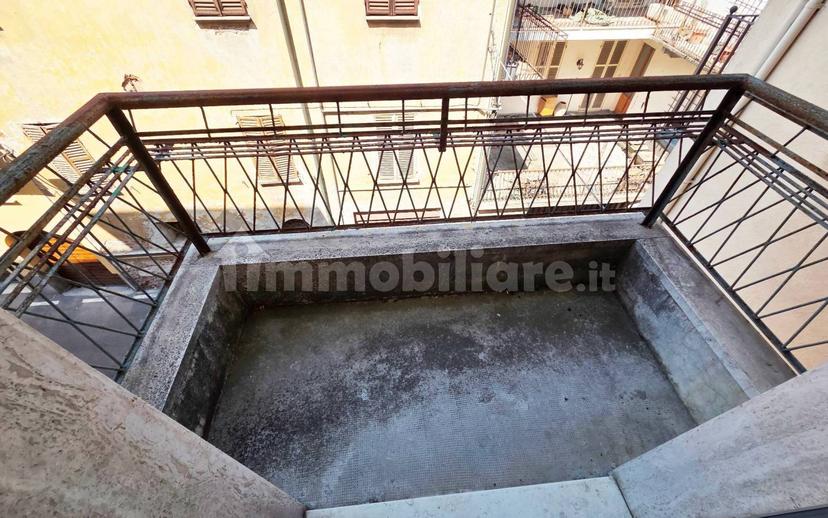 Trilocale via Oddino Barotti, Centro, Fossano — foto 36 di 37