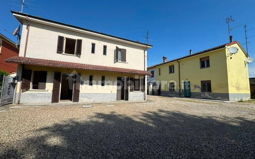 Terratetto plurifamiliare via Giuseppe Garibaldi 4, Centro, Lomello — foto 9 di 32
