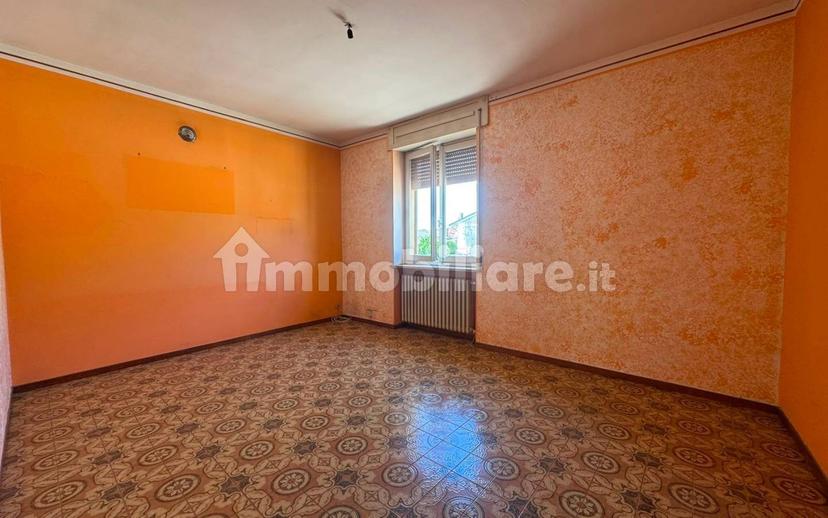 Terratetto plurifamiliare via Giuseppe Garibaldi 4, Centro, Lomello — foto 15 di 32