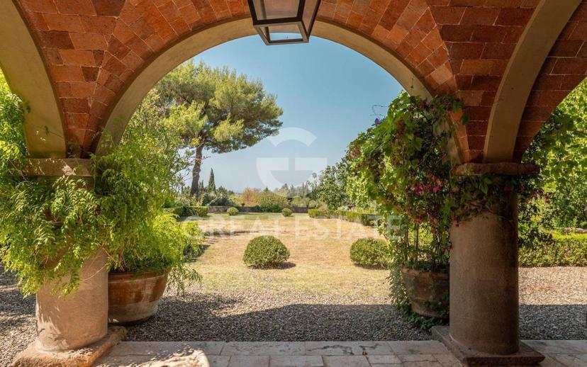Casale piazza del Popolo, Casale Marittimo — foto 23 di 59