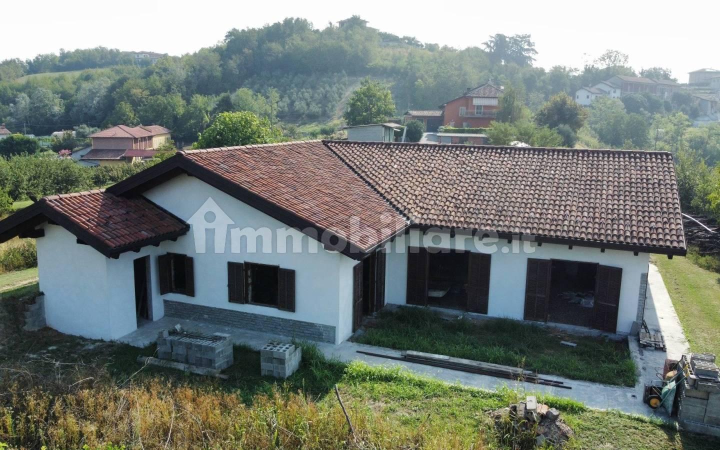Villa unifamiliare Strada Case Valle, Costigliole d'Asti