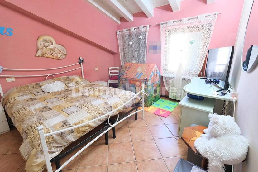 Trilocale vicolo della Fratellanza, Zona Artigianale Foroni, Valeggio sul Mincio — foto 13 di 16