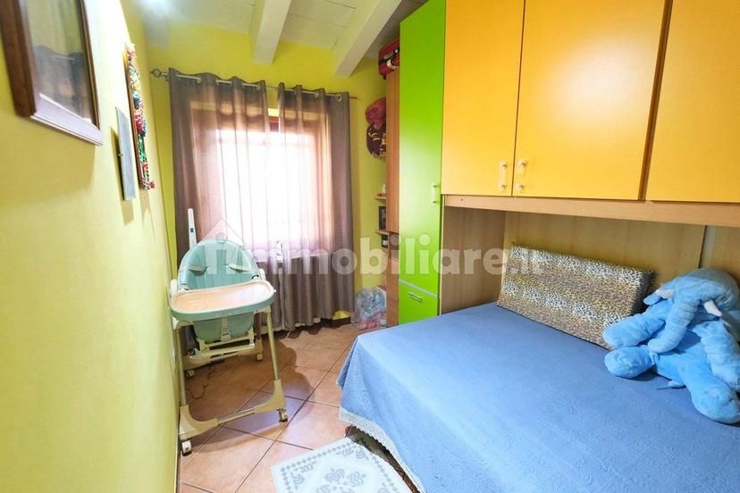 Trilocale vicolo della Fratellanza, Zona Artigianale Foroni, Valeggio sul Mincio — foto 4 di 16