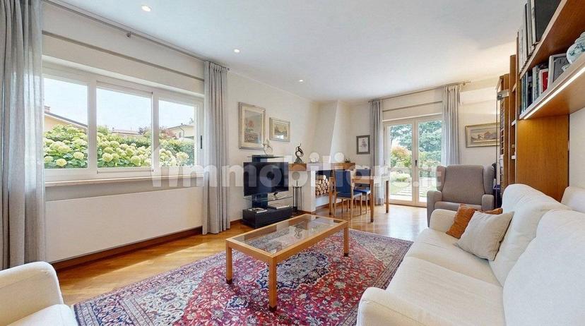 Villa a schiera via Ugo Foscolo, Centro, Lomazzo — foto 14 di 46