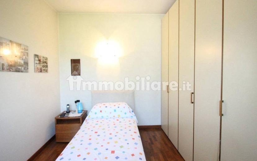 Villa a schiera via Ugo Foscolo, Centro, Lomazzo — foto 12 di 46