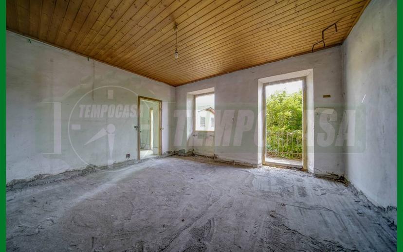 Terratetto plurifamiliare piazza Guglielmo Marconi, Centro, Leggiuno — foto 26 di 33