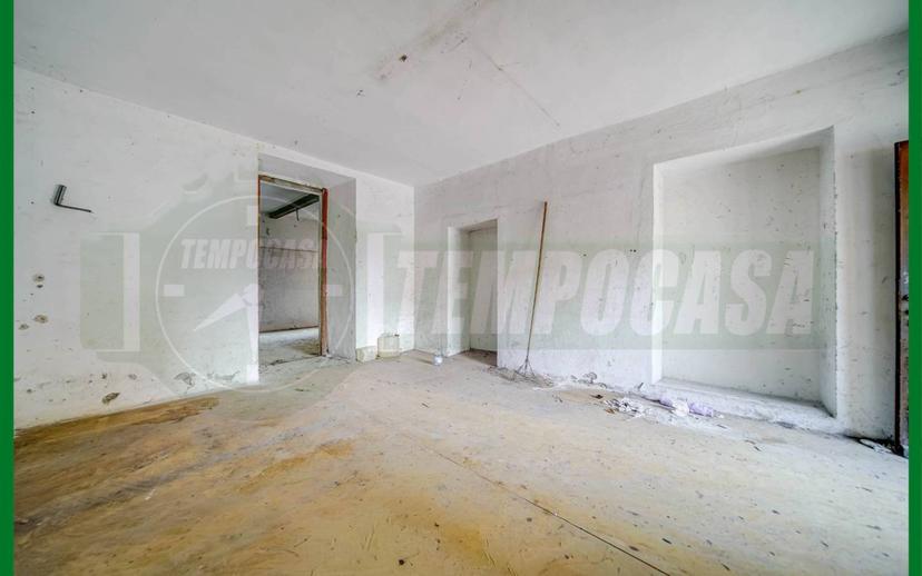 Terratetto plurifamiliare piazza Guglielmo Marconi, Centro, Leggiuno — foto 27 di 33