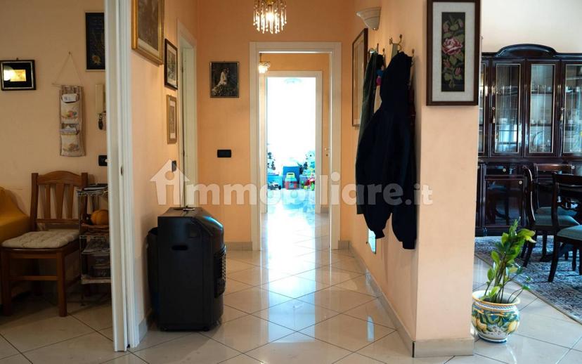 Appartamento via dell'Alloro 23, Centro, Misterbianco — foto 4 di 35