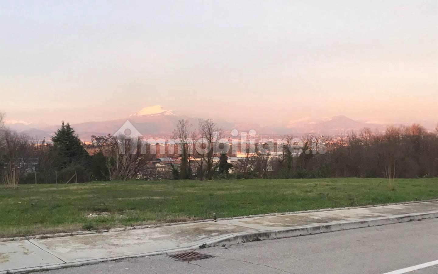 Trilocale via Adige, Boschetti, Peschiera del Garda