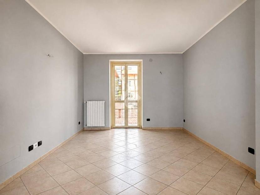 Bilocale via Giuseppe Lenti 2, Centro, Bra — foto 4 di 14