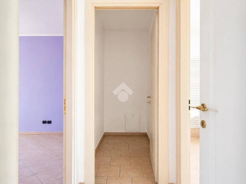 Bilocale via Giuseppe Lenti 2, Centro, Bra — foto 3 di 14
