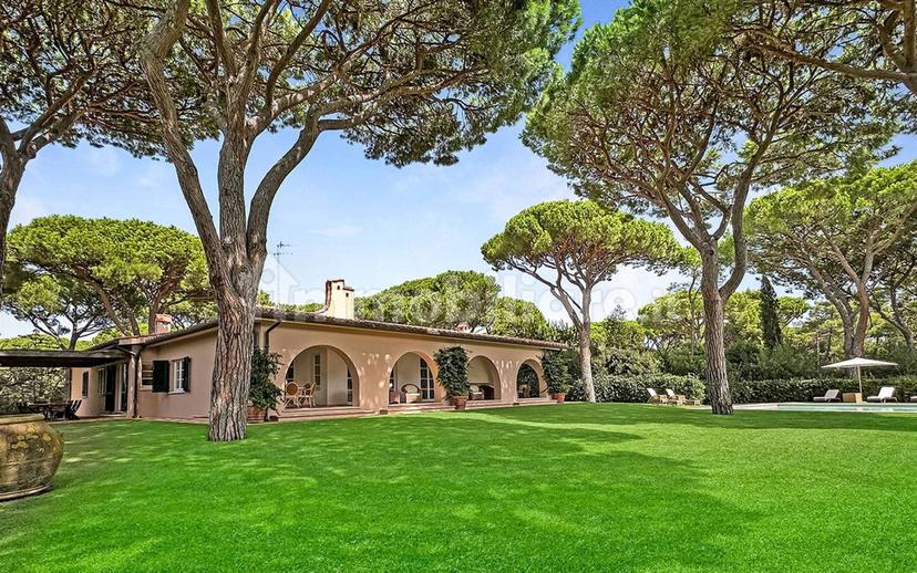 Villa unifamiliare Località Roccamare, Rocchette, Roccamare, Riva del Sole, Castiglione della Pescaia — foto 2 di 30