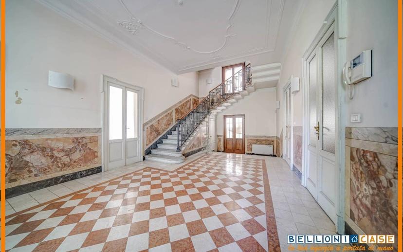 Villa unifamiliare via 25 Aprile, Centro, Jerago con Orago — foto 12 di 50