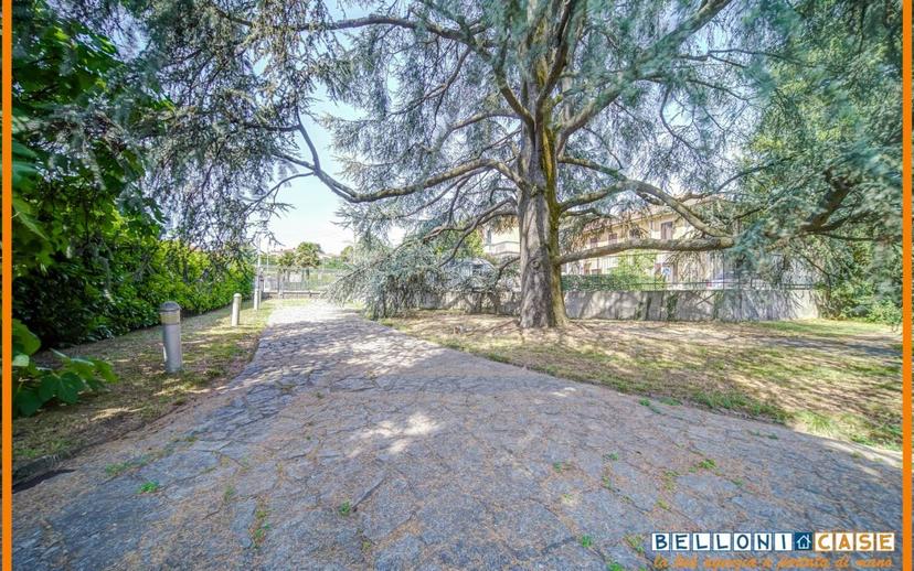 Villa unifamiliare via 25 Aprile, Centro, Jerago con Orago — foto 31 di 50