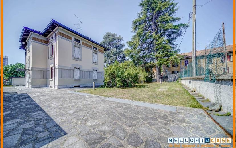 Villa unifamiliare via 25 Aprile, Centro, Jerago con Orago — foto 10 di 50