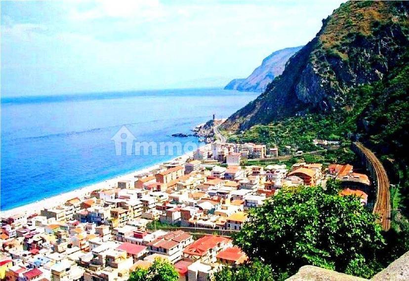 Terratetto unifamiliare via Nazionale 101, Centro, Bagnara Calabra