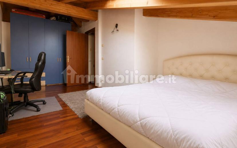 Appartamento via Manbrotta 12, San Martino Buon Albergo — foto 8 di 19