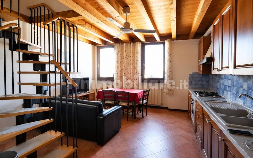 Appartamento via Manbrotta 12, San Martino Buon Albergo — foto 10 di 19