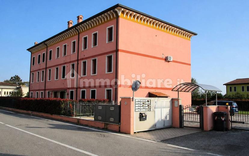 Appartamento via Manbrotta 12, San Martino Buon Albergo — foto 13 di 19