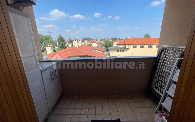 Trilocale piazza Alcide De Gasperi 26, Gerenzano — foto 6 di 9