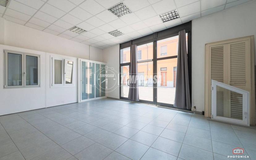 Loft, ottimo stato, piano terra, Foro Boario, Forlì — foto 8 di 24