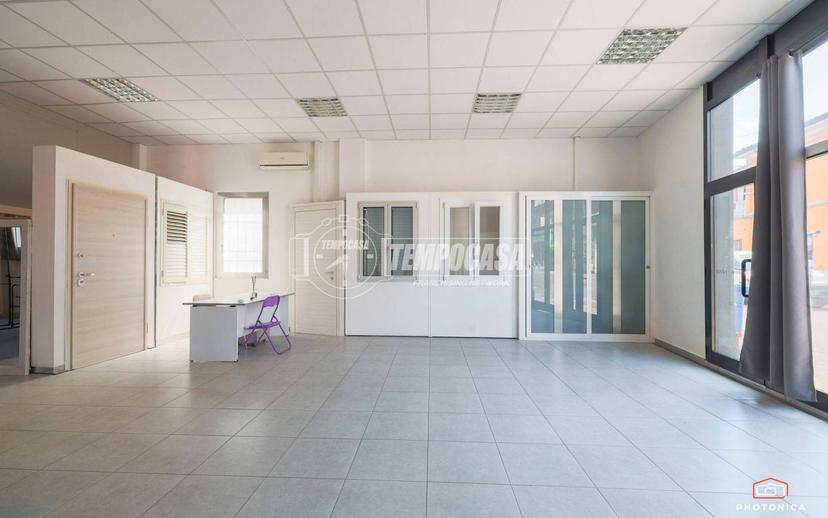 Loft, ottimo stato, piano terra, Foro Boario, Forlì — foto 11 di 24