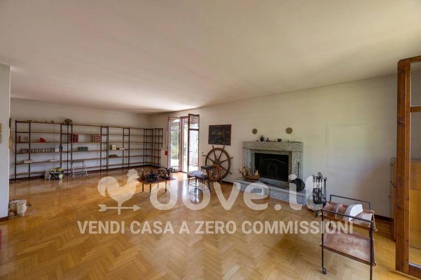 Villa unifamiliare via XXV Aprile 39, Laveno, Laveno-Mombello — foto 14 di 58