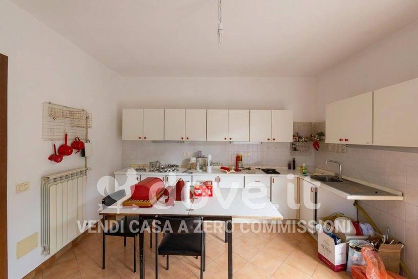 Villa unifamiliare via XXV Aprile 39, Laveno, Laveno-Mombello — foto 8 di 58