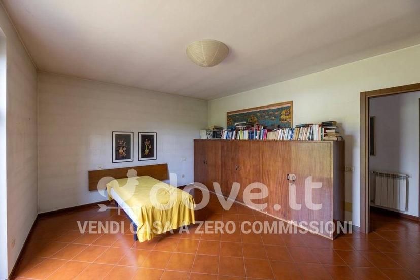 Villa unifamiliare via XXV Aprile 39, Laveno, Laveno-Mombello — foto 5 di 58