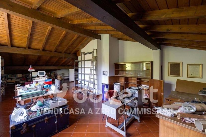 Villa unifamiliare via XXV Aprile 39, Laveno, Laveno-Mombello — foto 46 di 58