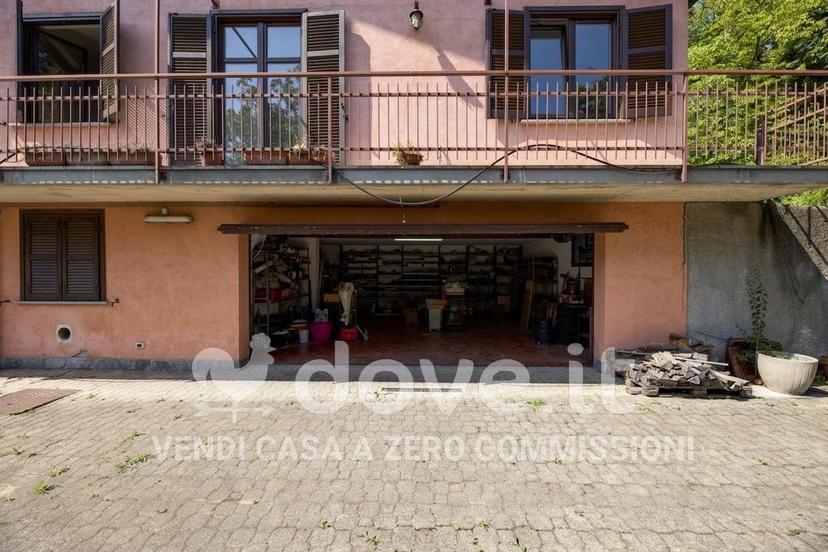 Villa unifamiliare via XXV Aprile 39, Laveno, Laveno-Mombello — foto 51 di 58