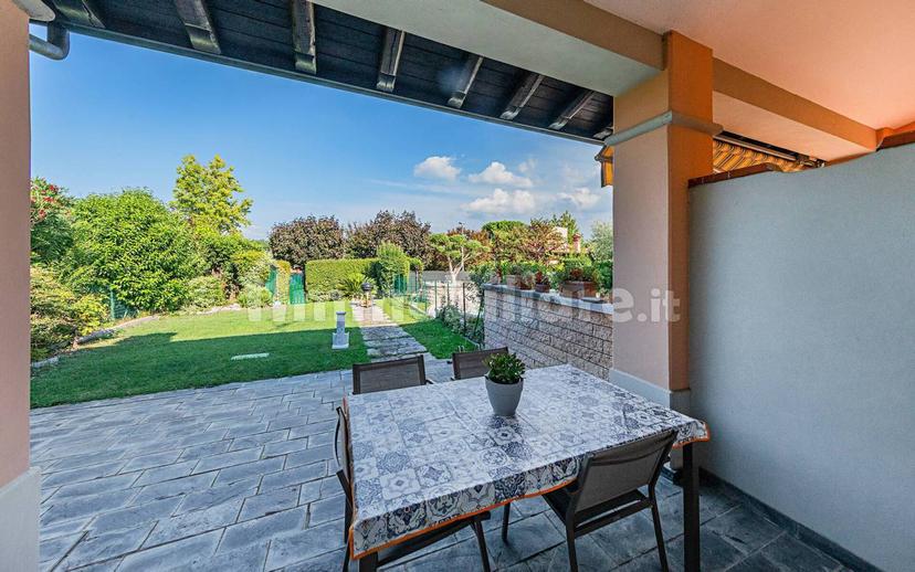 Villa bifamiliare via Como 6, Centro, Sirmione — foto 15 di 27