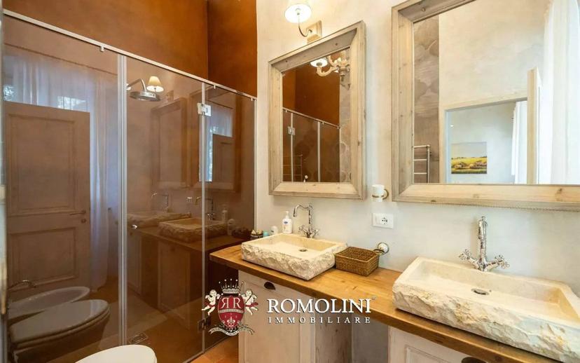 Villa unifamiliare, ottimo stato, 333 m², Gaiole in Chianti