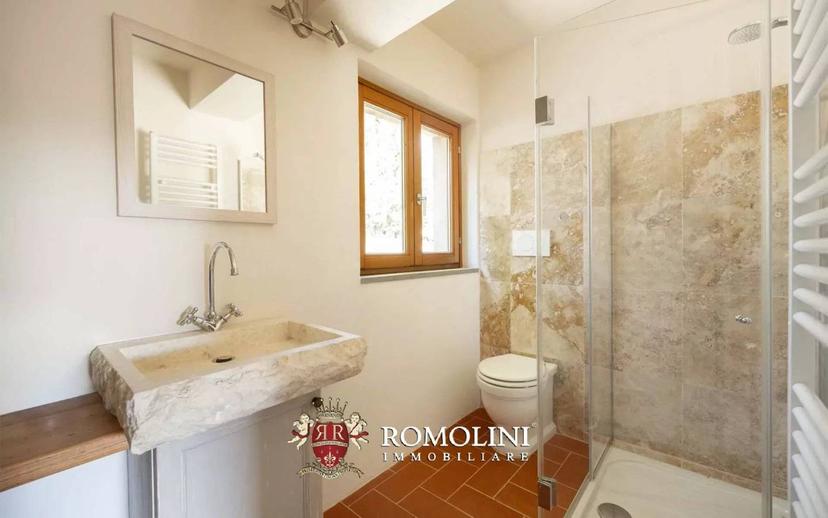 Villa unifamiliare, ottimo stato, 333 m², Gaiole in Chianti — foto 3 di 58