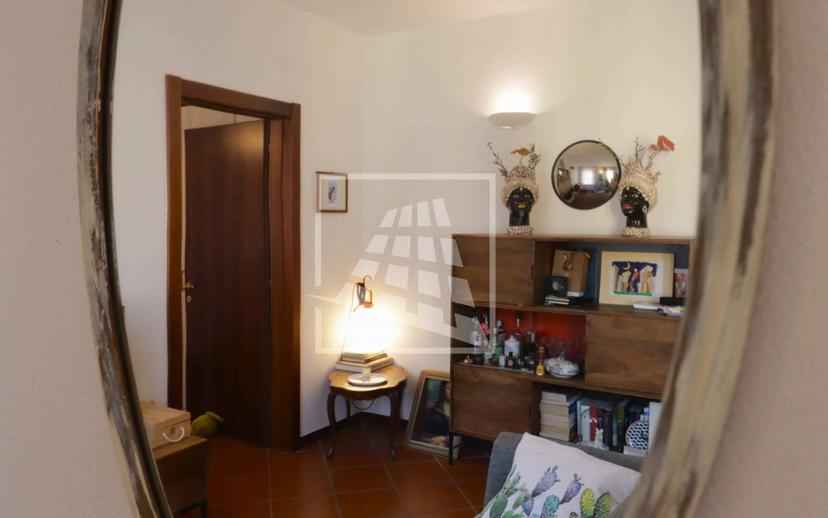 Trilocale corso Benedetto Cairoli 7, Centro Storico, Reggio Emilia — foto 3 di 33