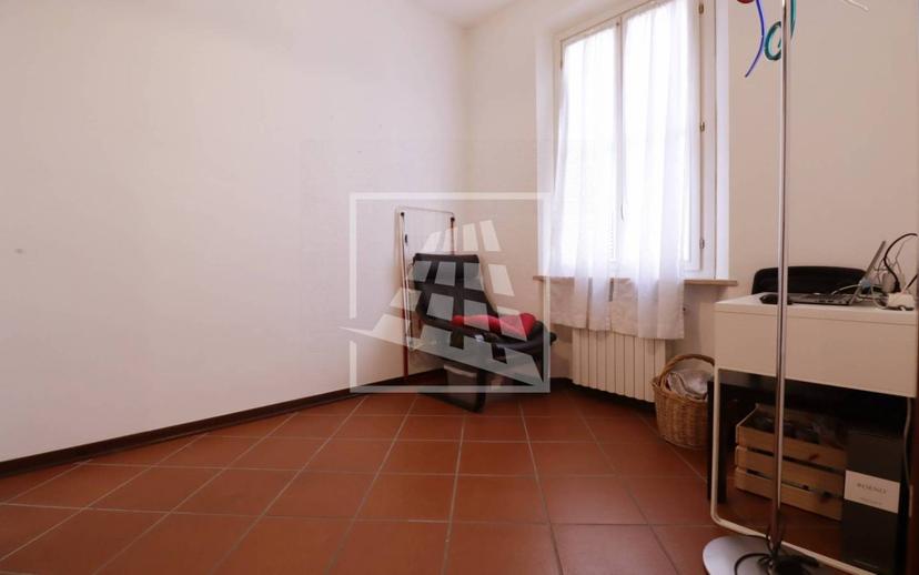 Trilocale corso Benedetto Cairoli 7, Centro Storico, Reggio Emilia — foto 21 di 33