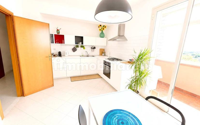 Attico 135 m² con terrazza, Fiumefreddo di Sicilia — foto 3 di 21