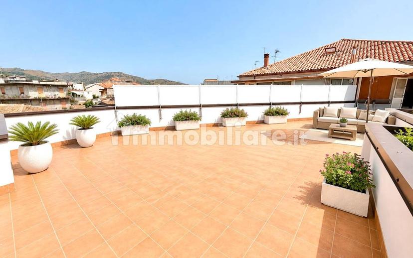Attico 135 m² con terrazza, Fiumefreddo di Sicilia — foto 8 di 21
