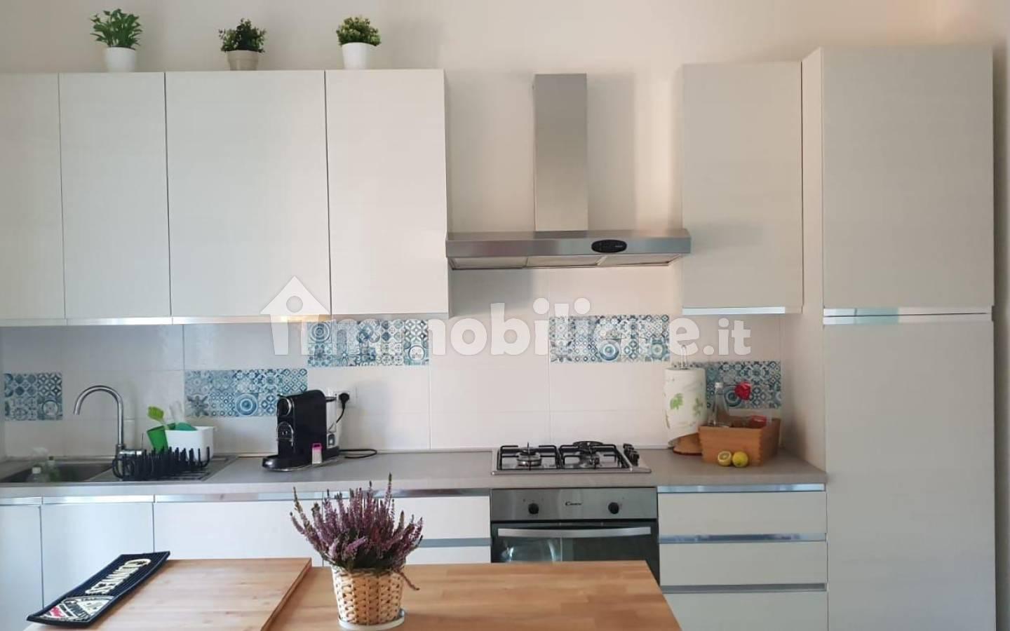 Appartamento buono stato, primo piano, Centro, Castelnuovo Rangone