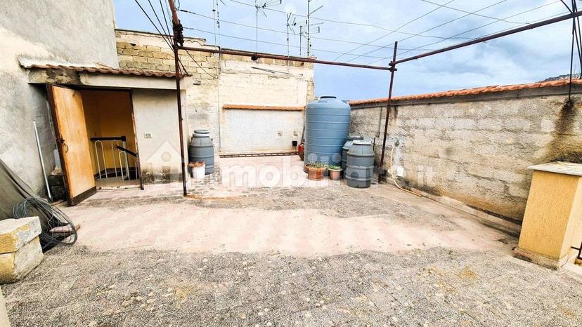 Terratetto unifamiliare via Petrarca, 4, Centro, Bagheria — foto 3 di 18