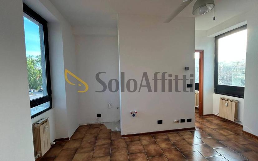 Bilocale via Antonio Araldi 34, Viali, Modena