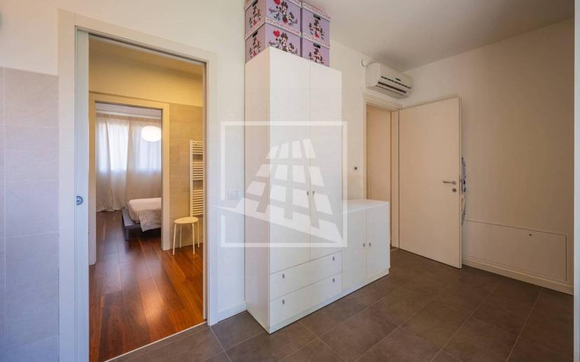 Villa unifamiliare Oliviero Ruozzi 1/2, Coviolo - Roncina, Reggio Emilia — foto 3 di 73