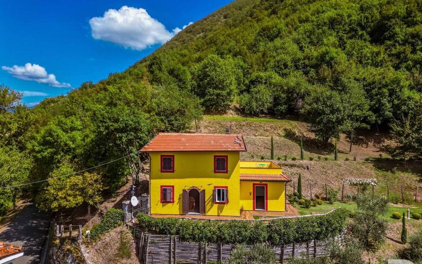 Villa unifamiliare Strada Statale del Valico del Cerreto, Fivizzano — foto 16 di 33