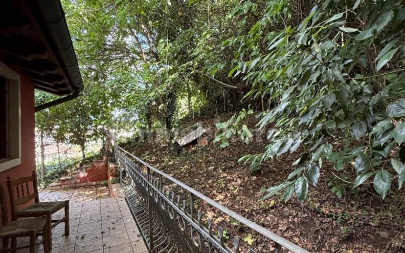Villa a schiera via Ridolfi Patrizio, 64, Chiampo — foto 2 di 37