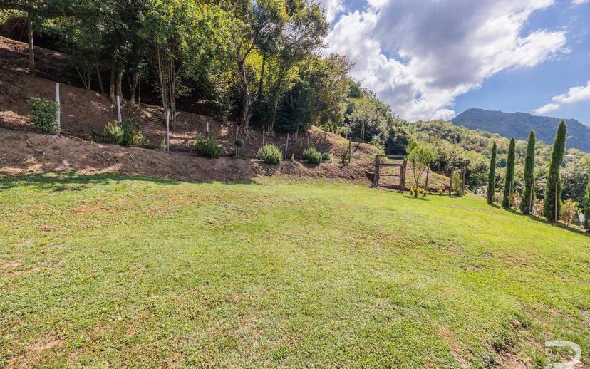 Villa unifamiliare Strada Statale del Valico del Cerreto, Fivizzano — foto 2 di 33